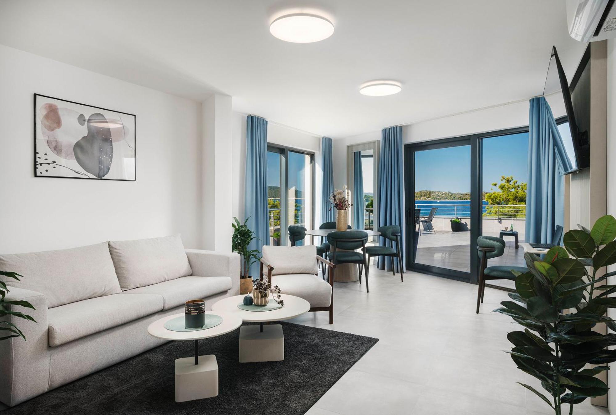 Seesea Hotel Водице Экстерьер фото